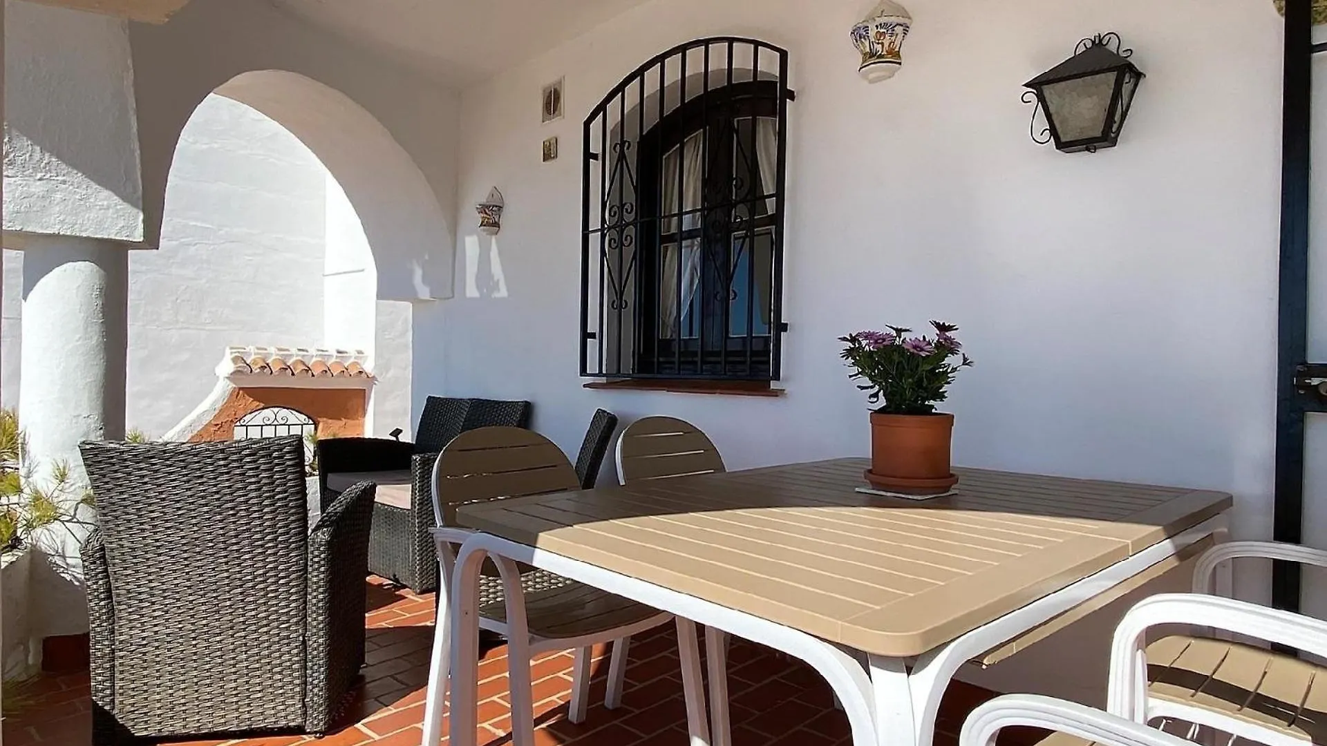 Apartment Ferienwohnung Fuer 3 Personen Ca 60 Qm In Nerja, Andalusien Costa Del Sol Spain